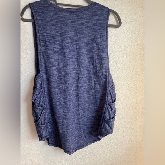 Lululemon Var-City Muscle Tank Top heathered hero blue- size 8 - Picture 4 of 7